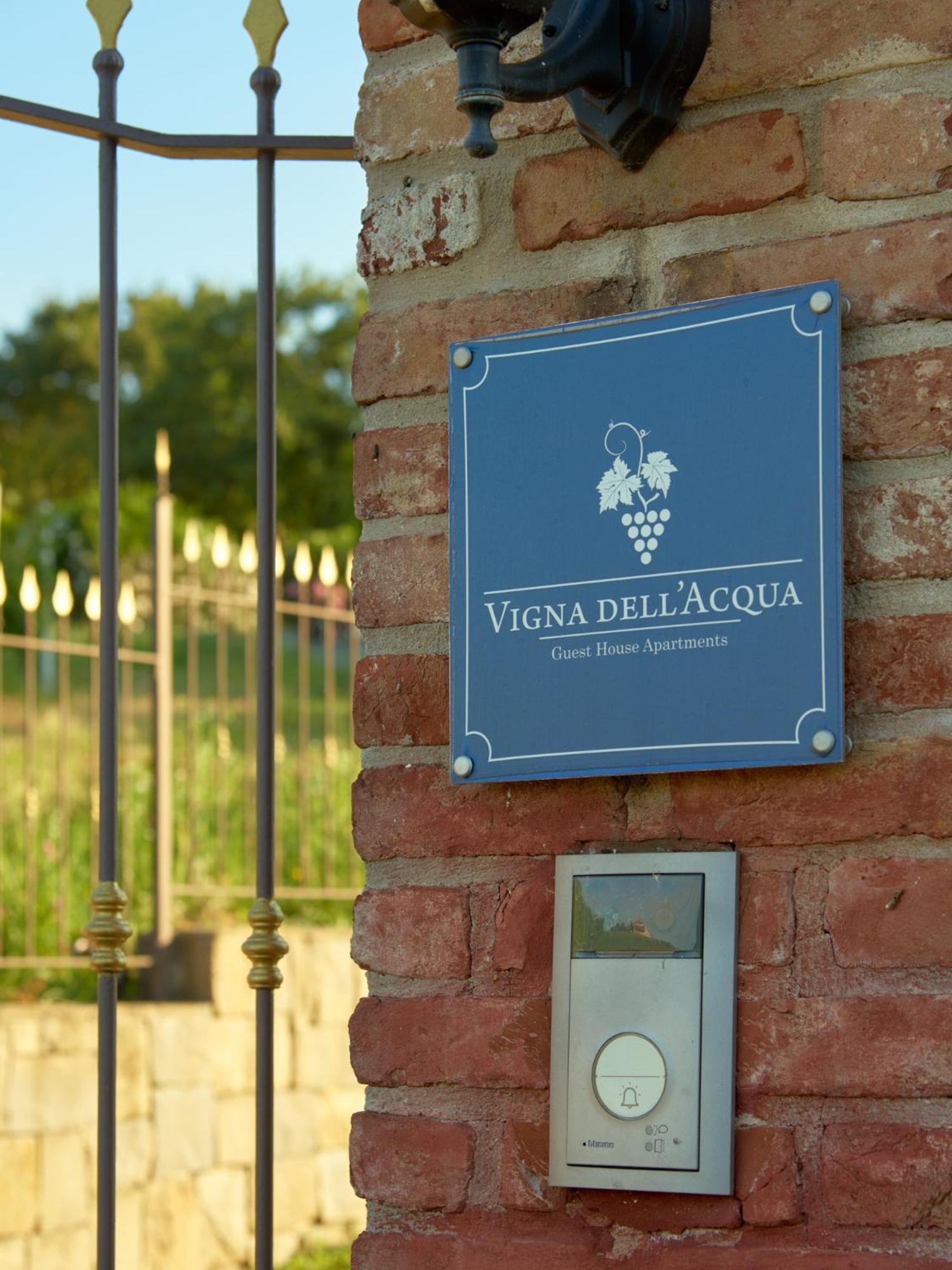 Vigna Dell'Acqua Villa Santo Stefano Belbo Exterior photo