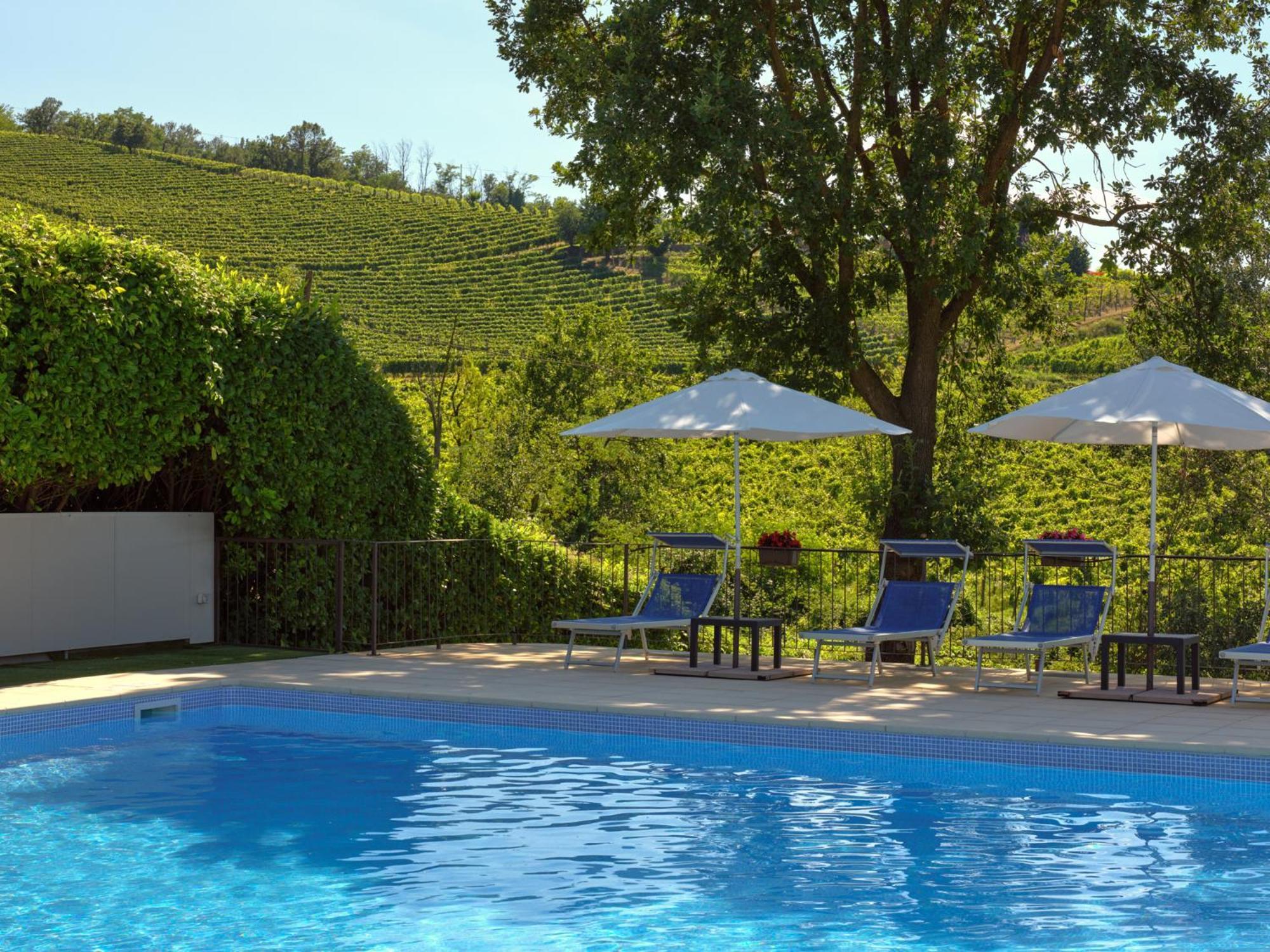 Vigna Dell'Acqua Villa Santo Stefano Belbo Exterior photo
