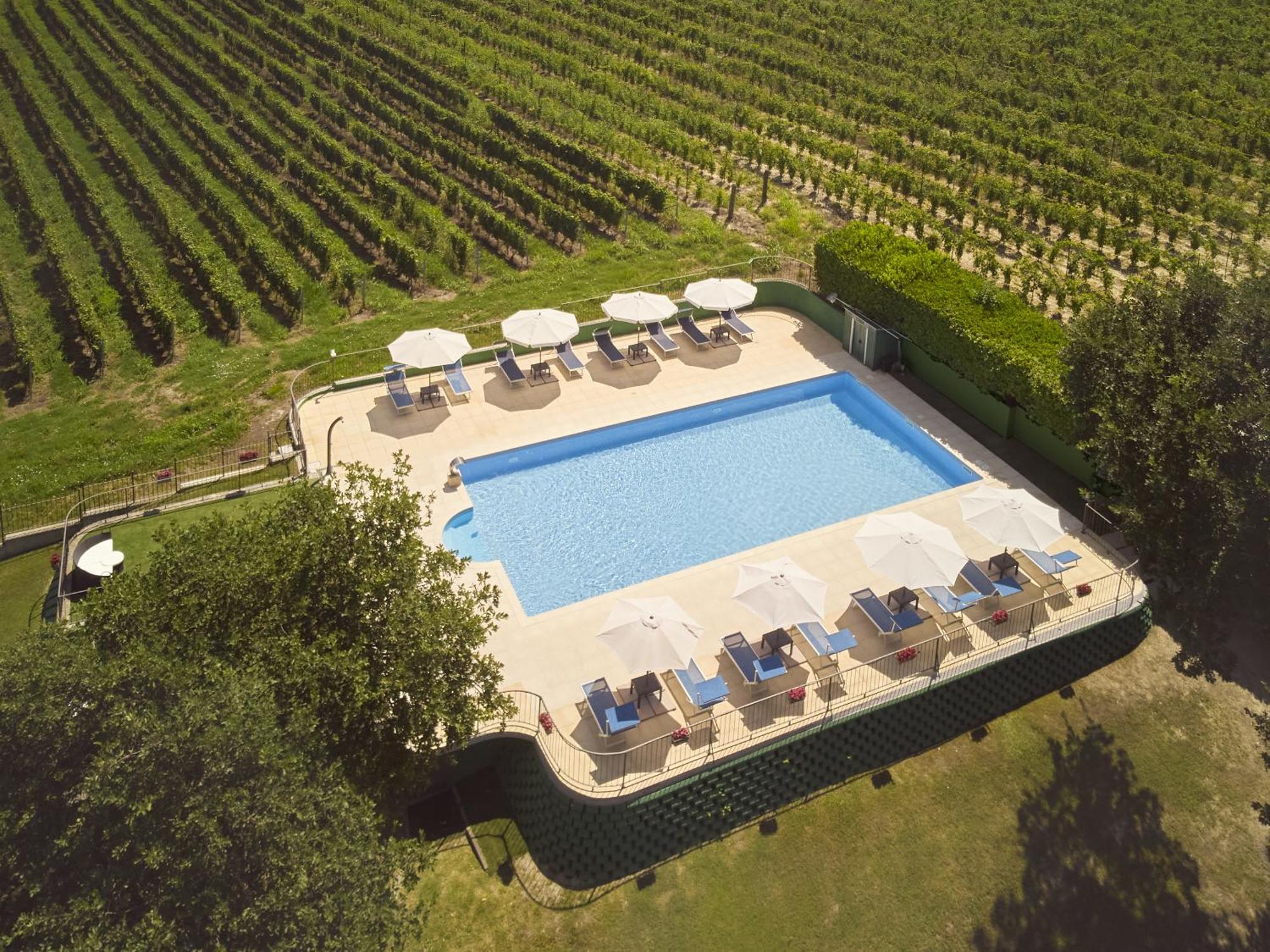 Vigna Dell'Acqua Villa Santo Stefano Belbo Exterior photo