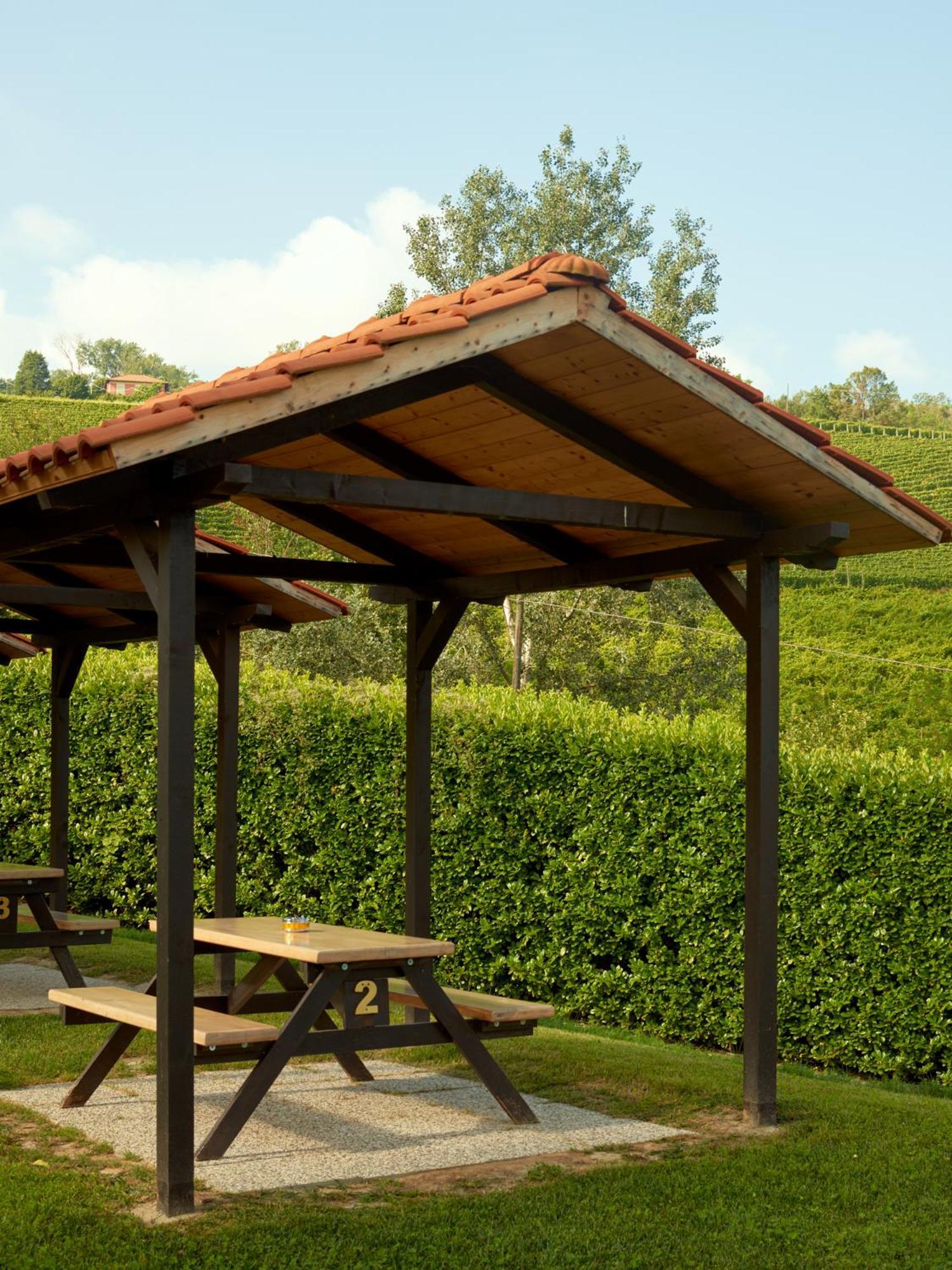 Vigna Dell'Acqua Villa Santo Stefano Belbo Exterior photo